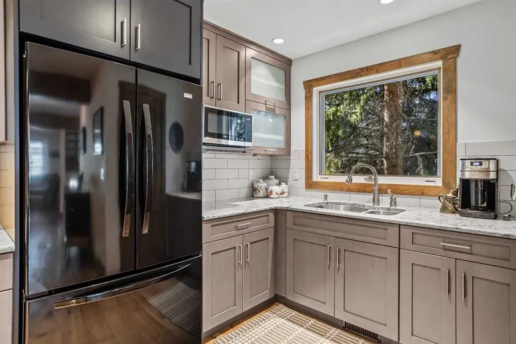 810 4th Street W, #3