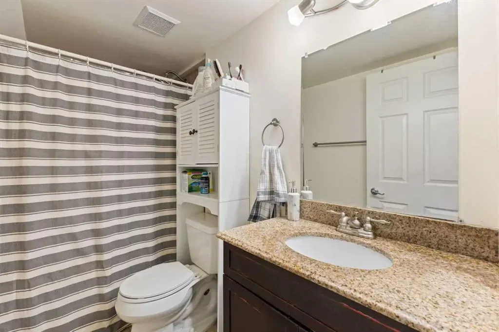 253 Coral Shores Cape NE