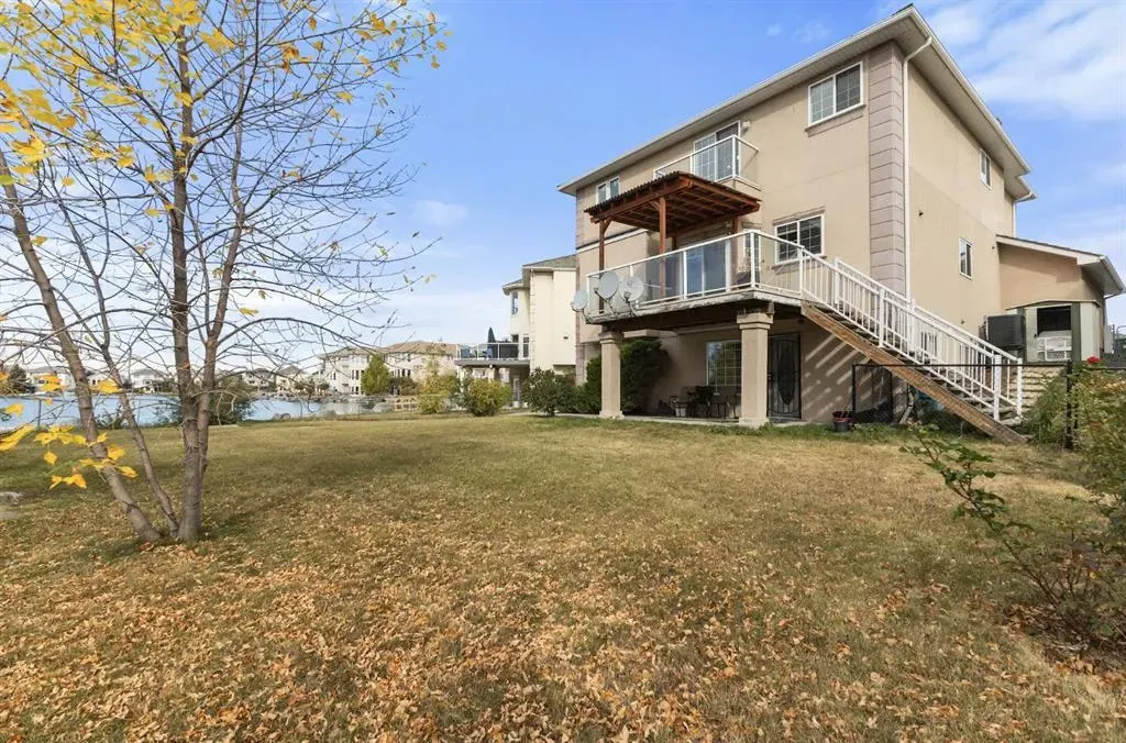 253 Coral Shores Cape NE