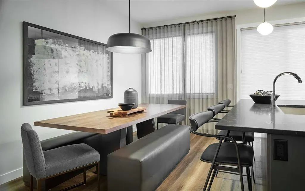 19 Herron Walk NE