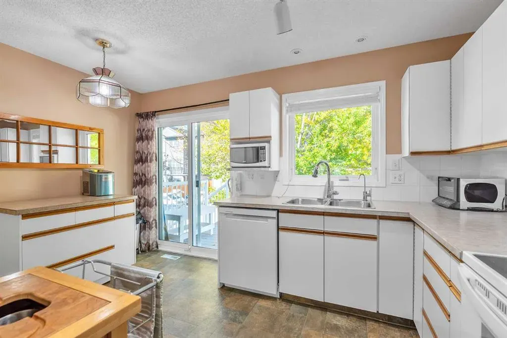 105 Elm Place, #26