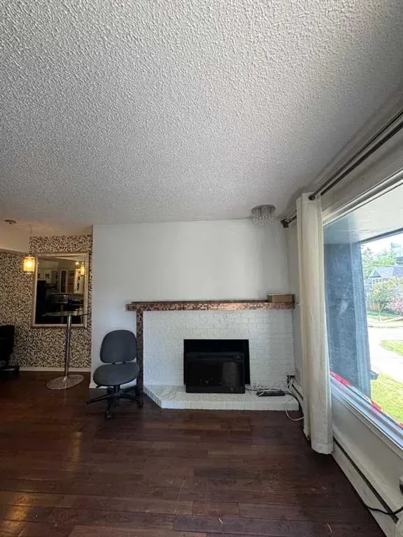 1605 16 Avenue SW, #207