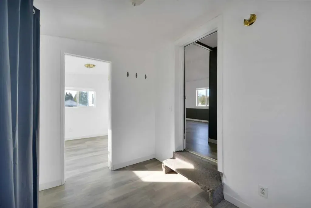 1911 20 Street