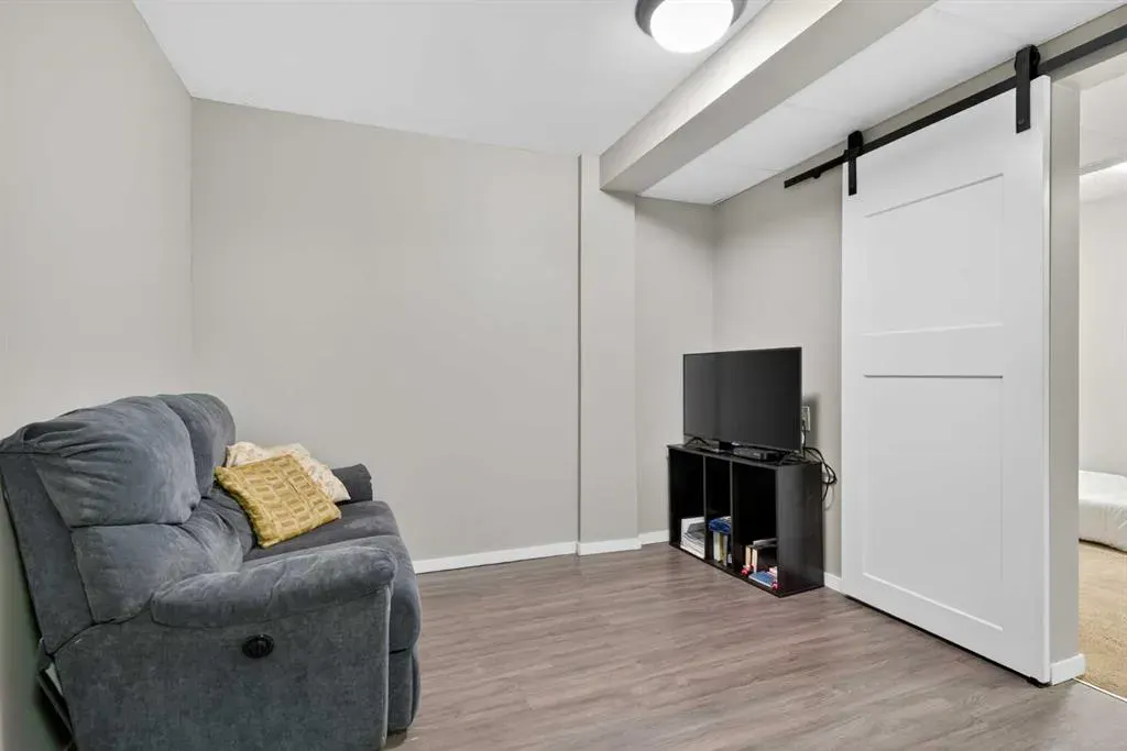 162 Mt Apex Crescent SE