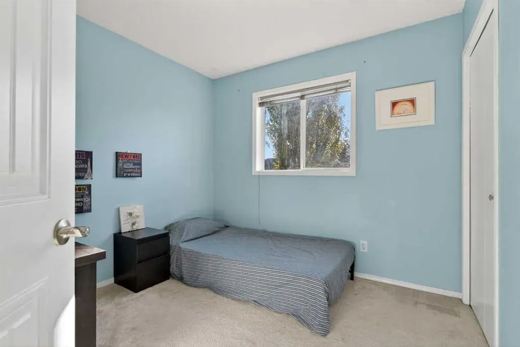 162 Mt Apex Crescent SE