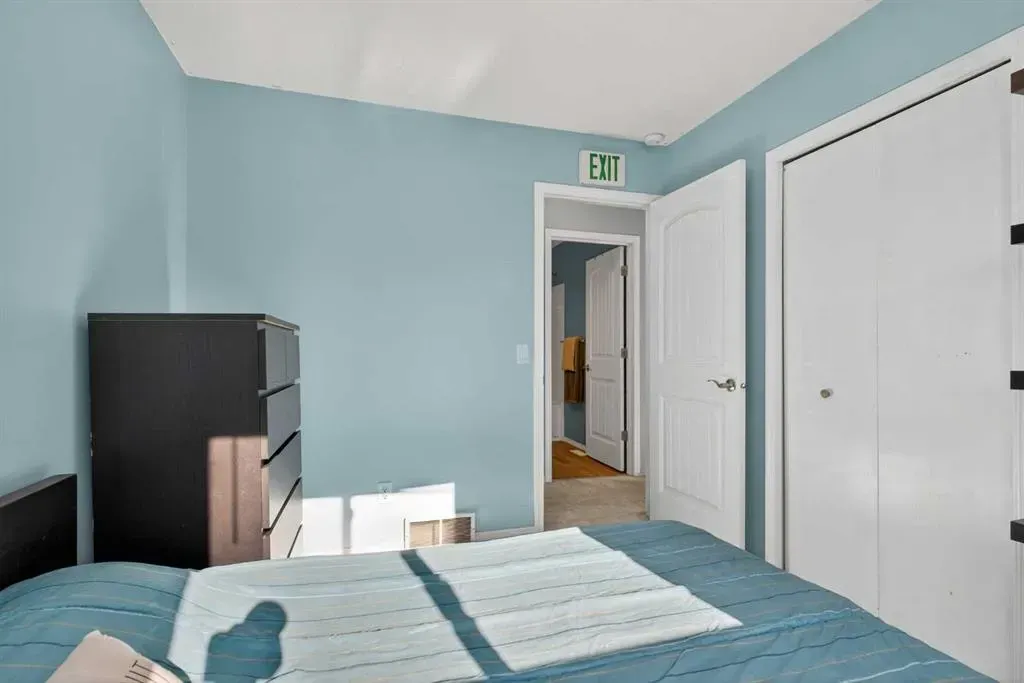 162 Mt Apex Crescent SE