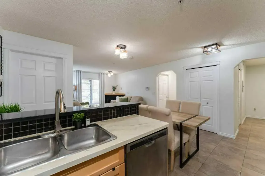 70 Panamount Drive NW, #1109