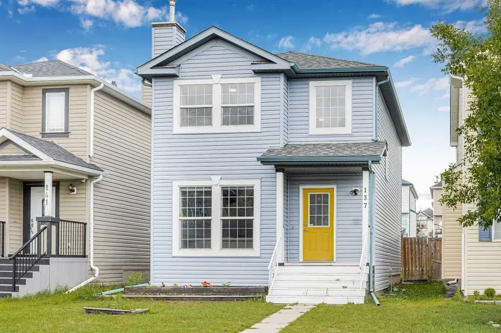 137 Covepark Crescent NE