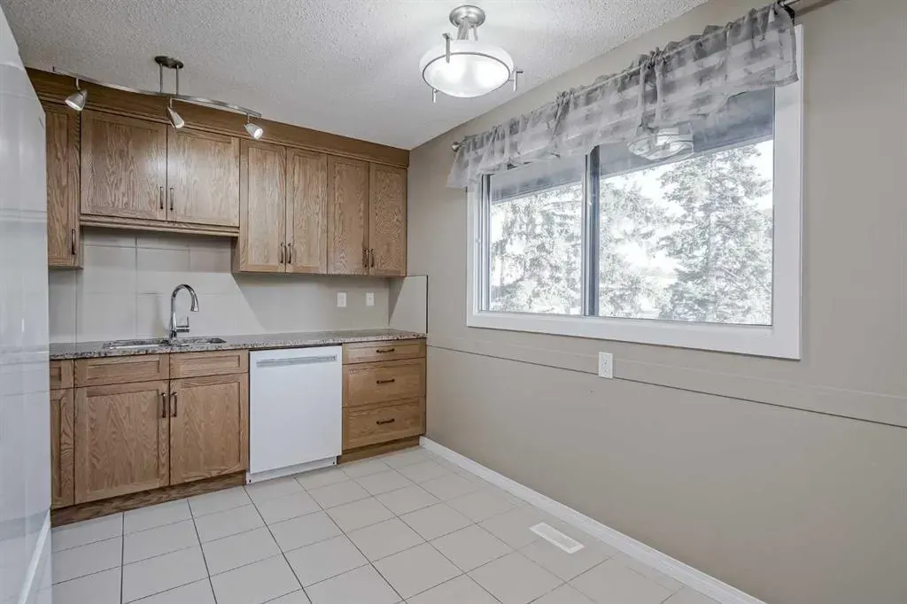 27 Silver Springs Drive NW, #20