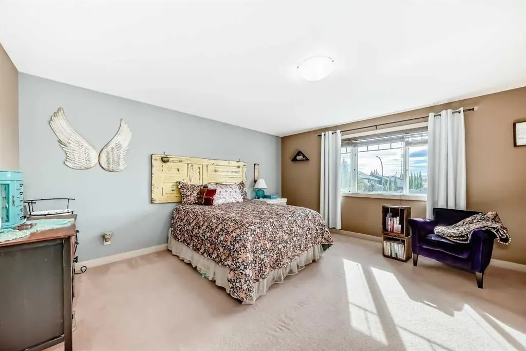 242 Fireside Place