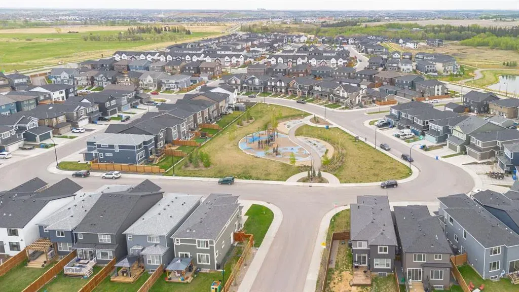 335 Creekside Boulevard SW, #501