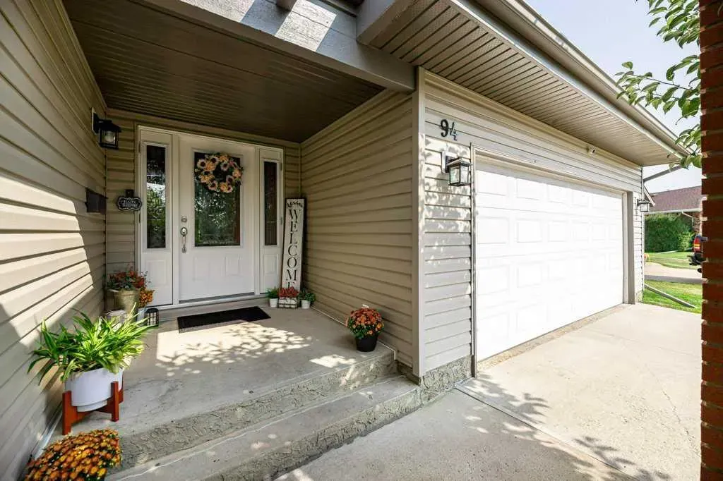 94 Welton Crescent