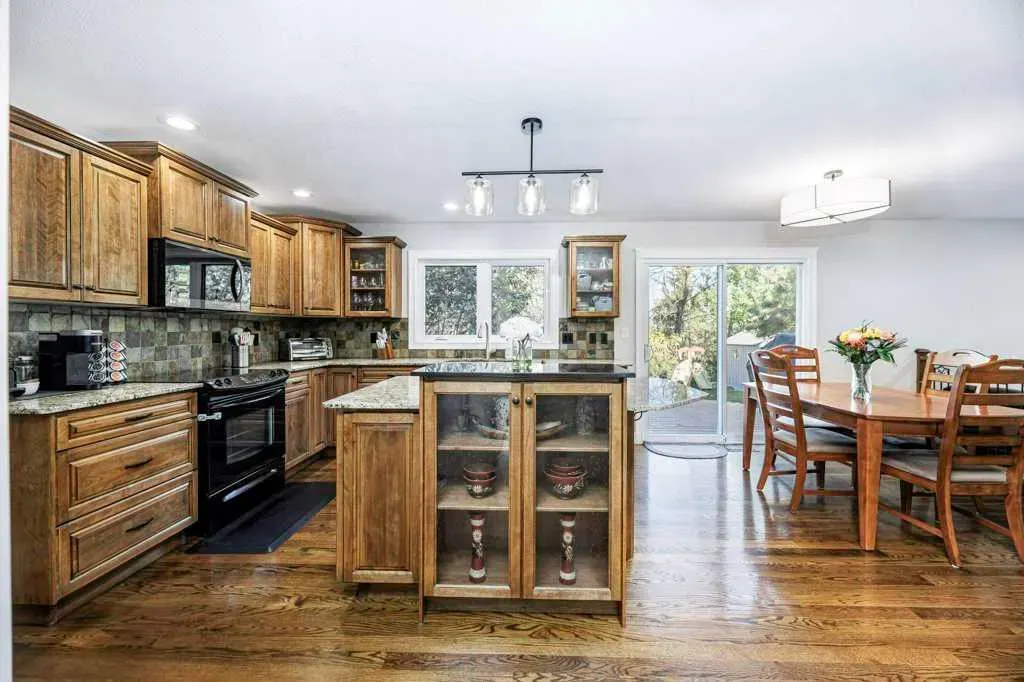 94 Welton Crescent