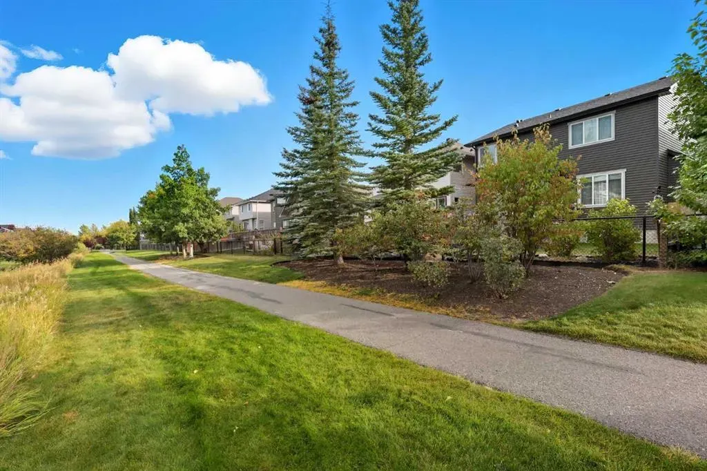 136 Silverado Skies Manor SW
