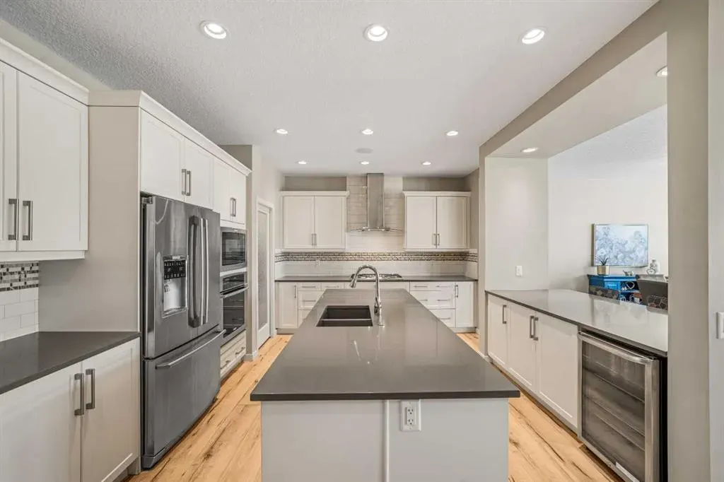 220 Auburn Meadows Crescent SE