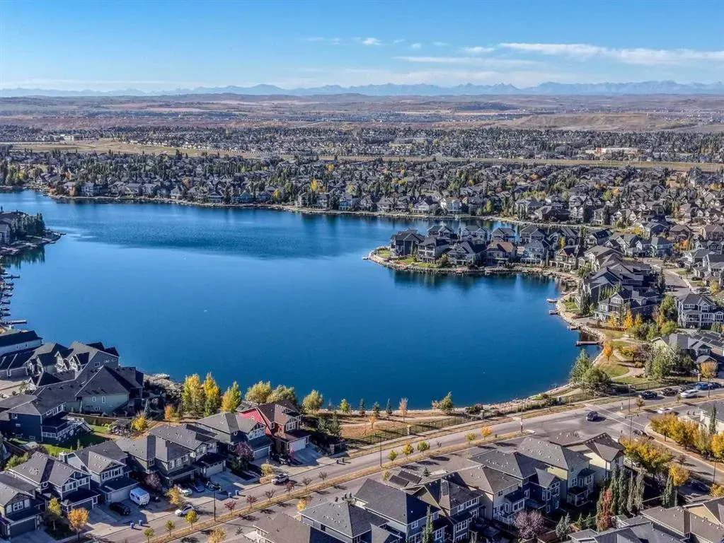 220 Auburn Meadows Crescent SE