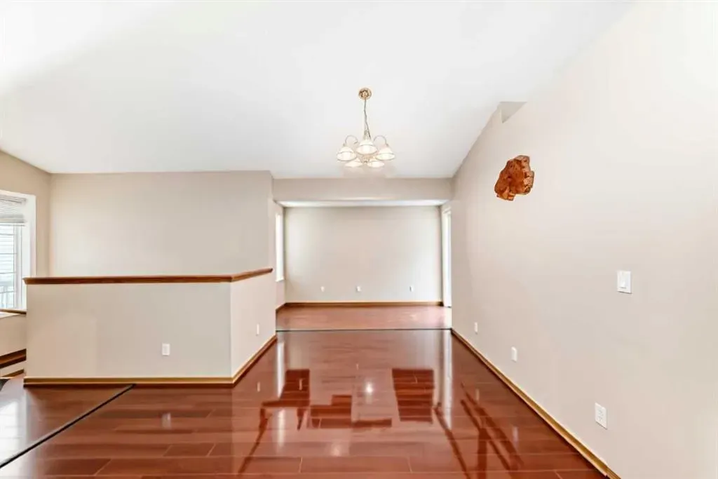 61 Royal Birch Grove NW