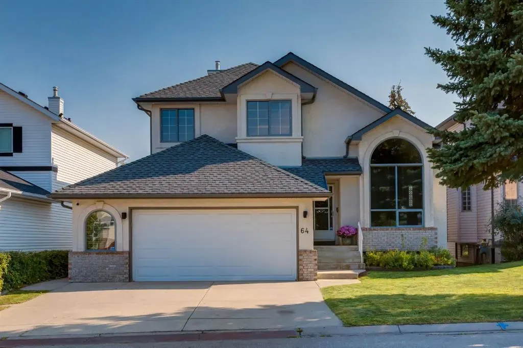 64 Hidden Ridge Close NW