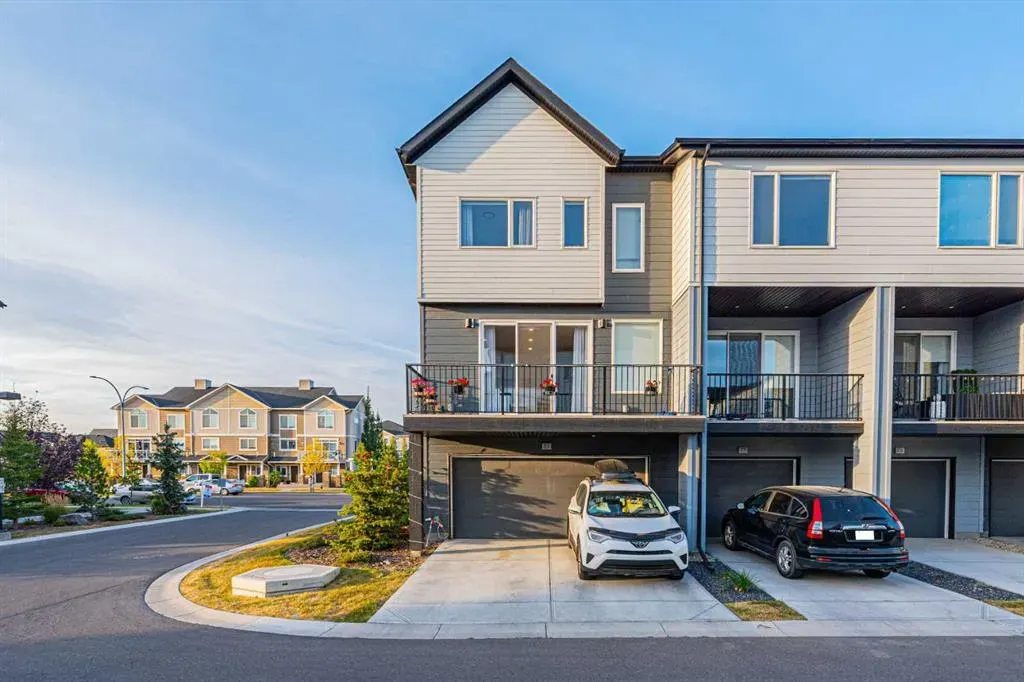 71 Skyview Ranch Avenue NE