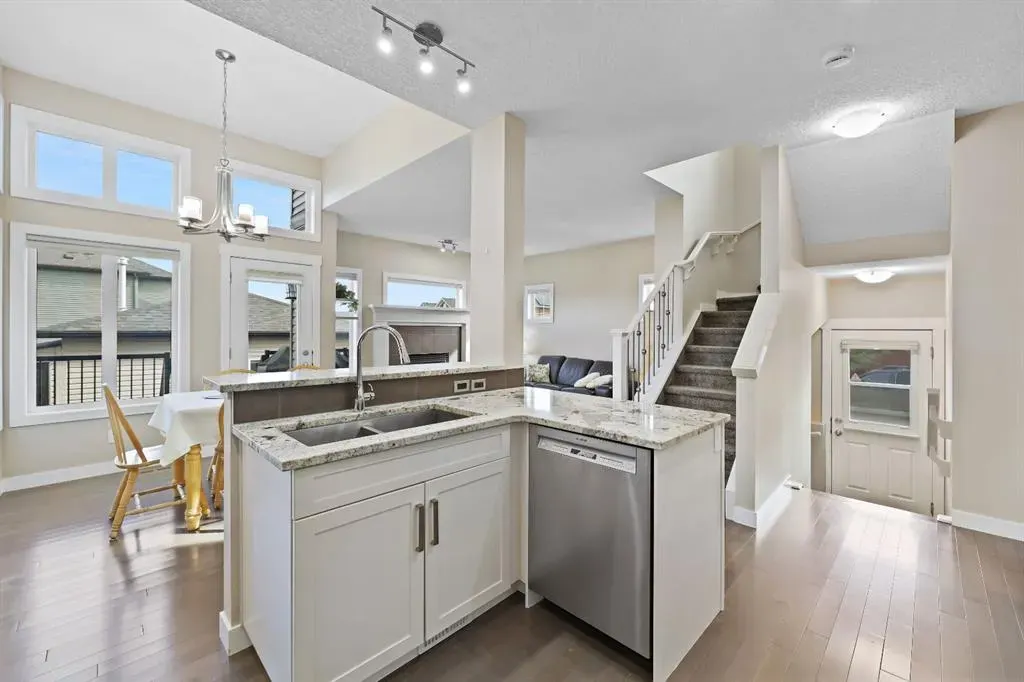 138 Nolan Hill Drive NW