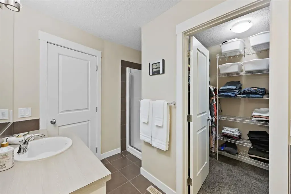 138 Nolan Hill Drive NW