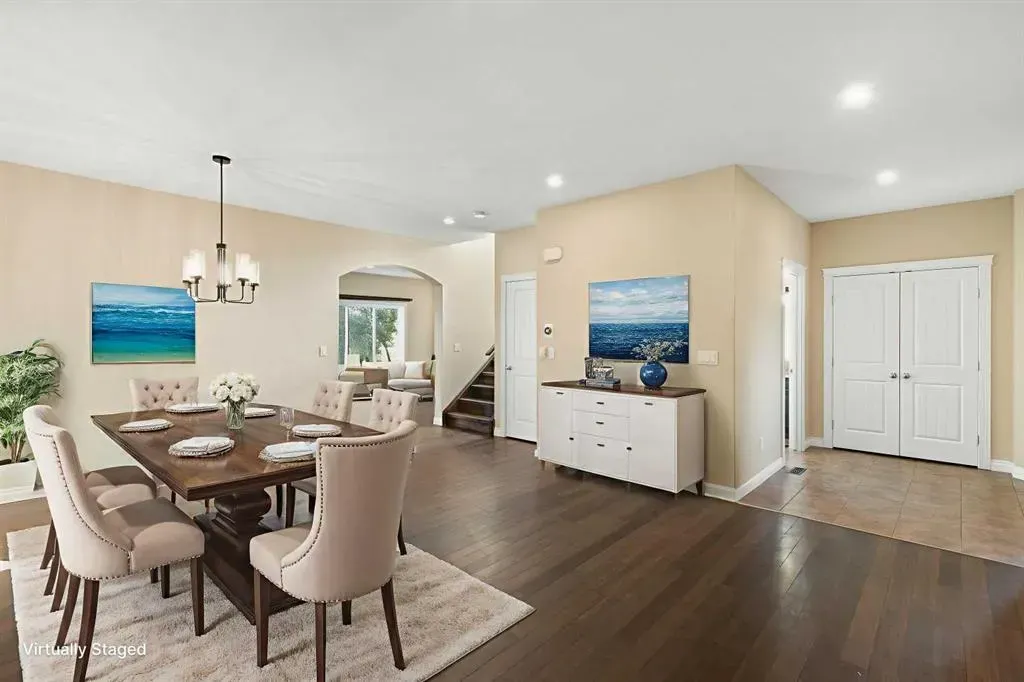 100 Lakeside View