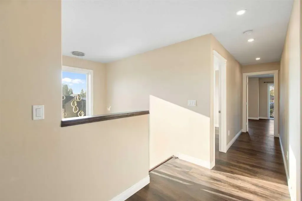 100 Lakeside View