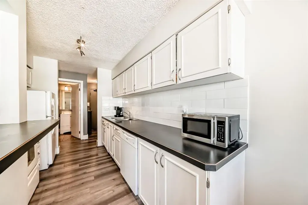 630 57 Avenue SW, #306