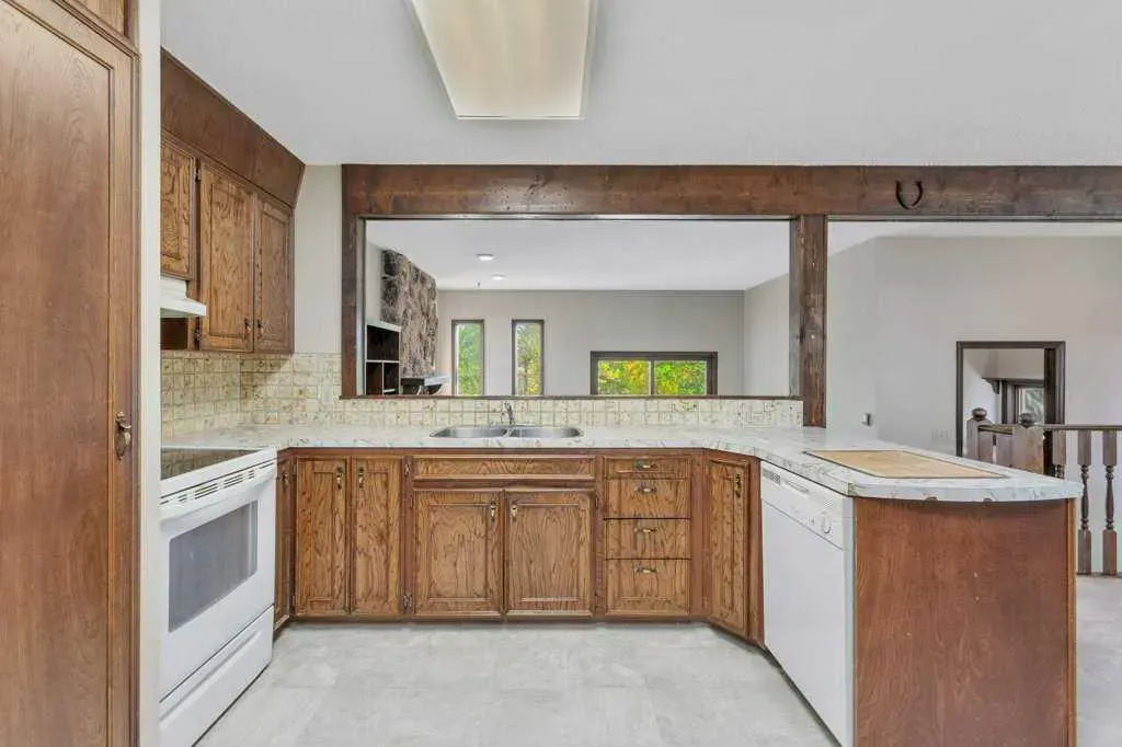 516 Poplar Avenue