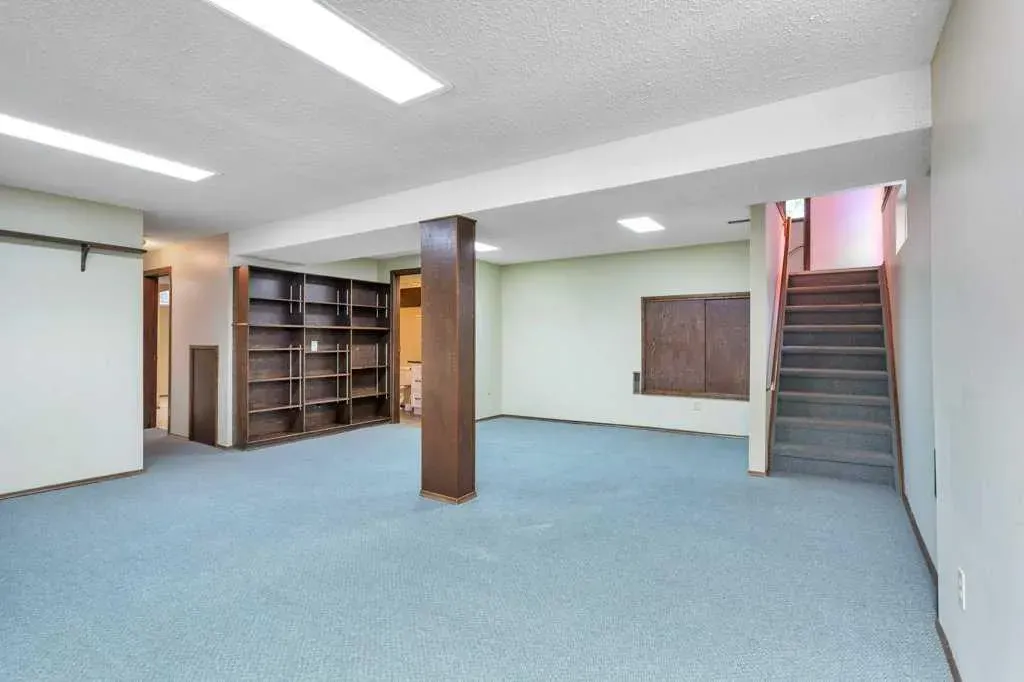 516 Poplar Avenue