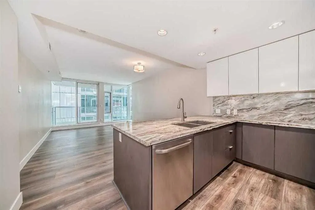 519 Riverfront Avenue SE, #307