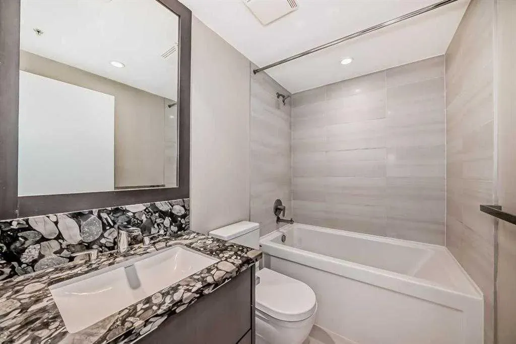 519 Riverfront Avenue SE, #307