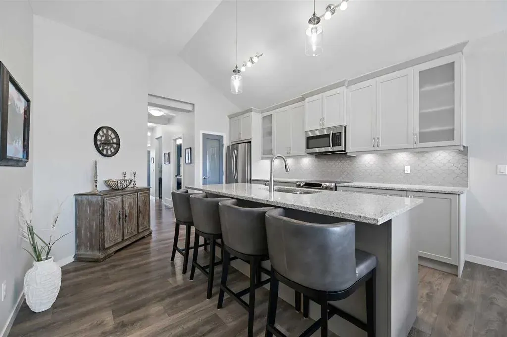 55 Fireside Circle, #102
