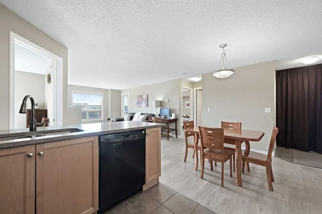 60 Panatella Street NW, #1424
