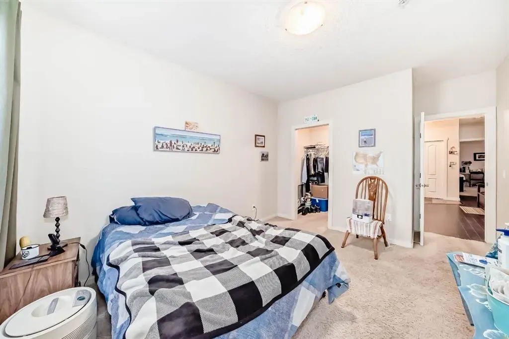 141 Mountain Street NW, #204
