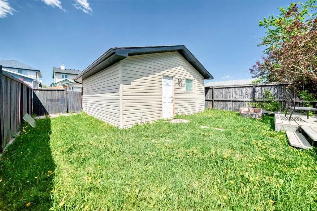 12 Taravista Crescent NE
