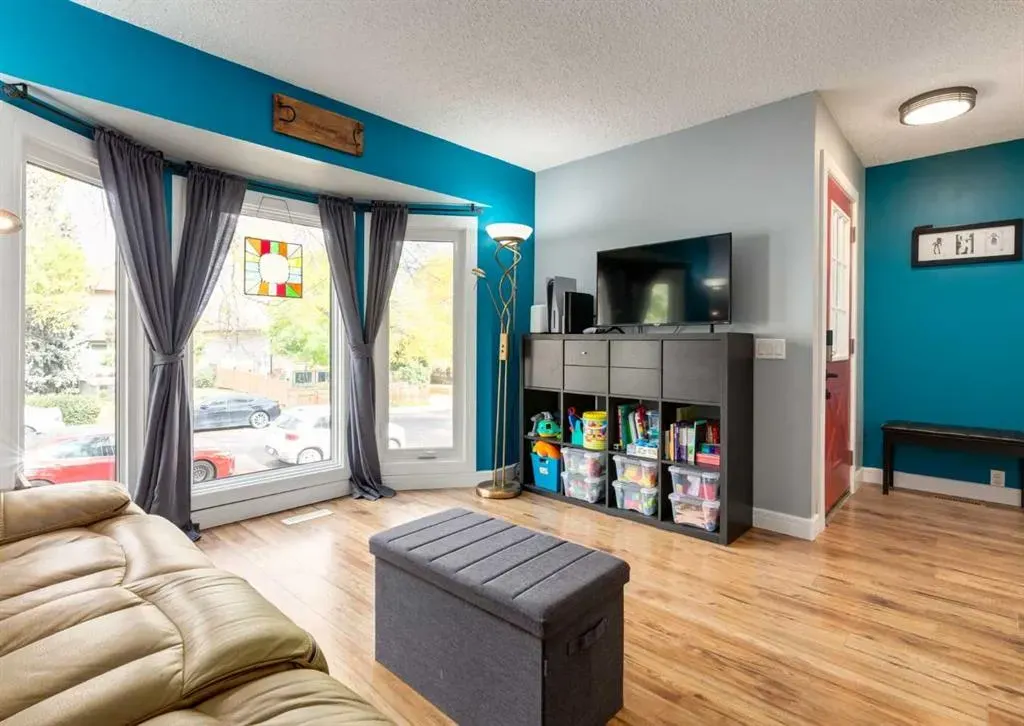 115 Berwick Way NW