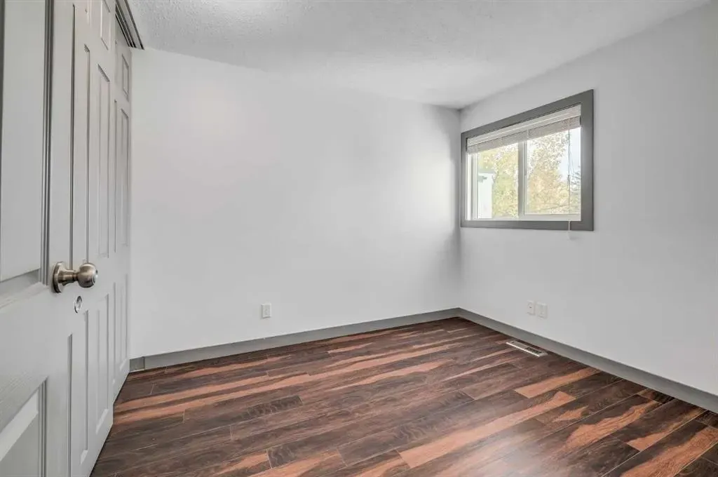 2520 Palliser Drive SW, #1612
