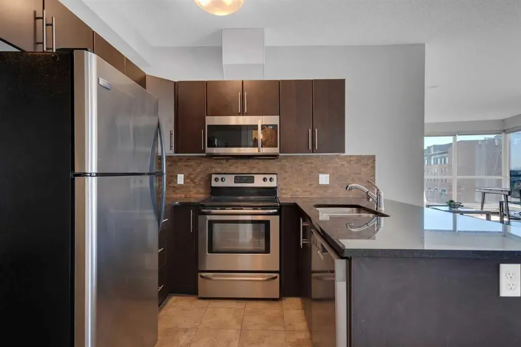 325 3 Street SE, #604