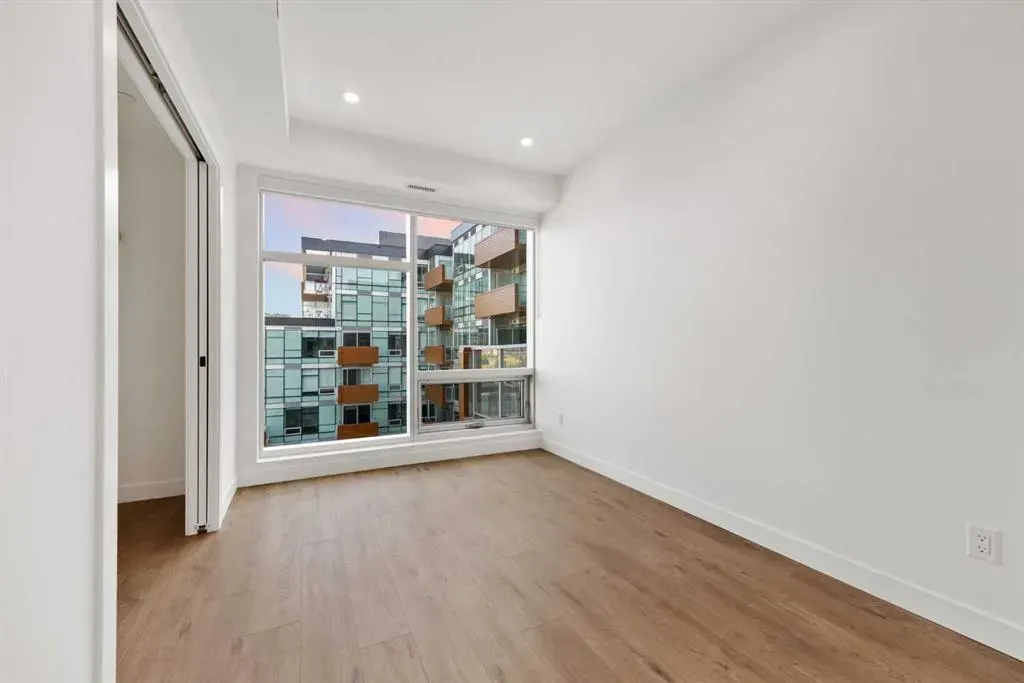 110 18A Street SW, #601