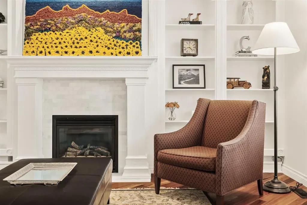 115 Cougar Plateau Circle SW