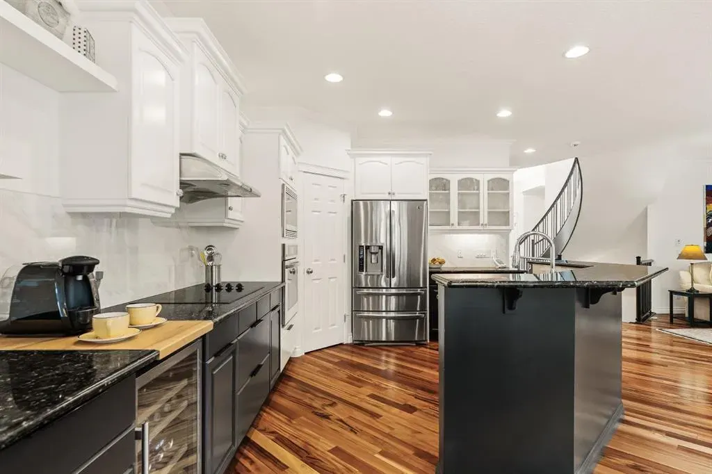 115 Cougar Plateau Circle SW