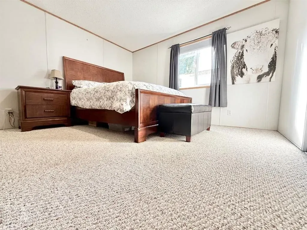 310 Railway Avenue, #1
