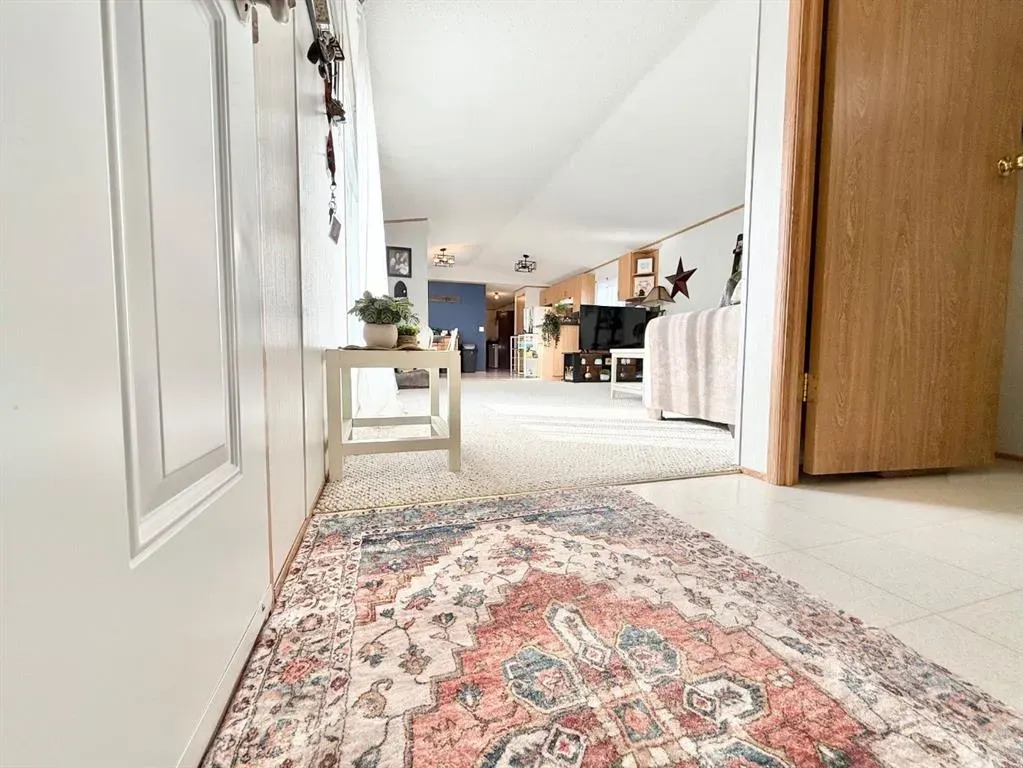 310 Railway Avenue, #1