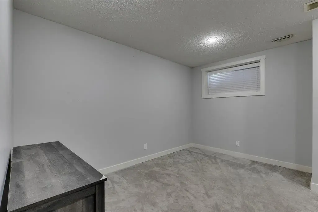 105 Copperpond Landing SE