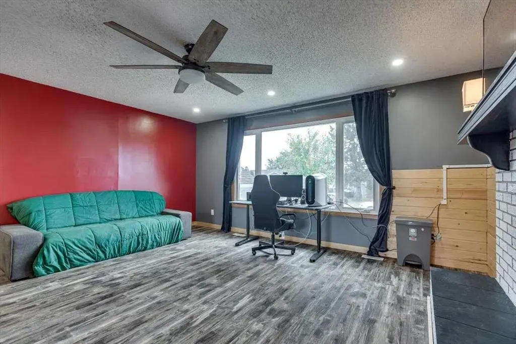 76 Fern Road