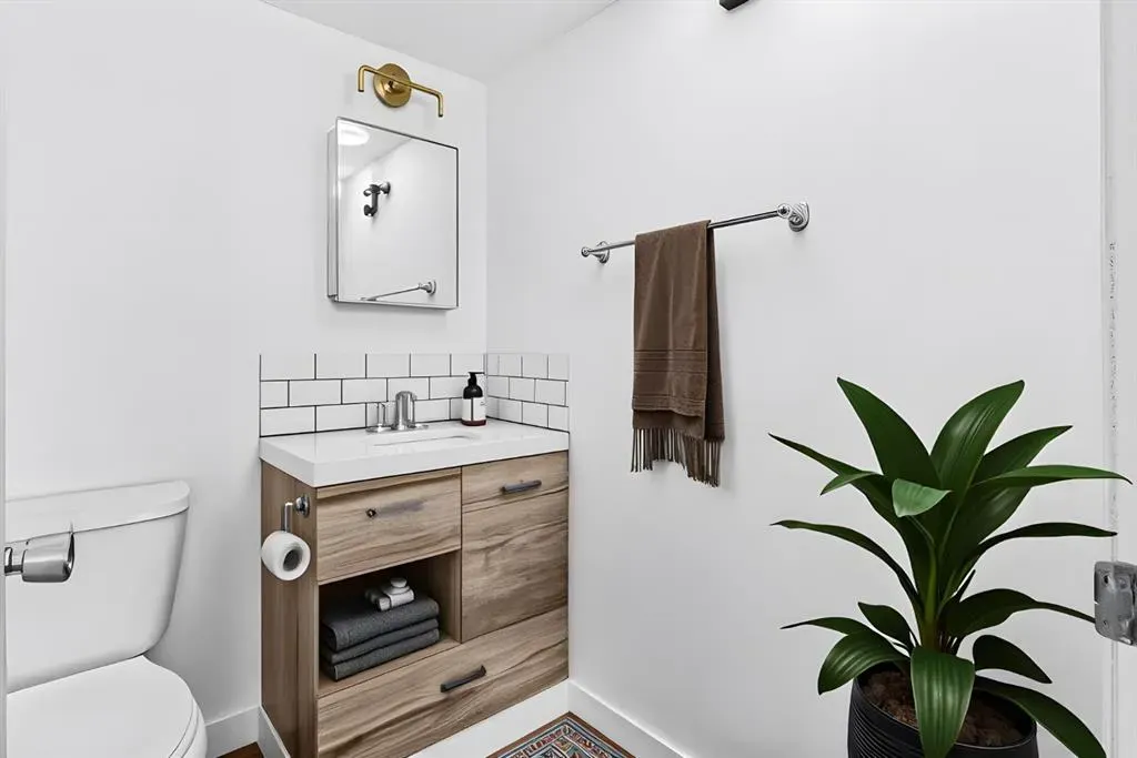 4512 75 Street NW, #205