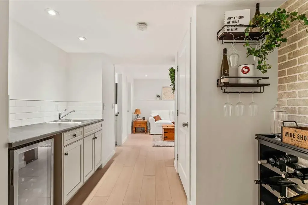 151 Kingsbridge Road SE
