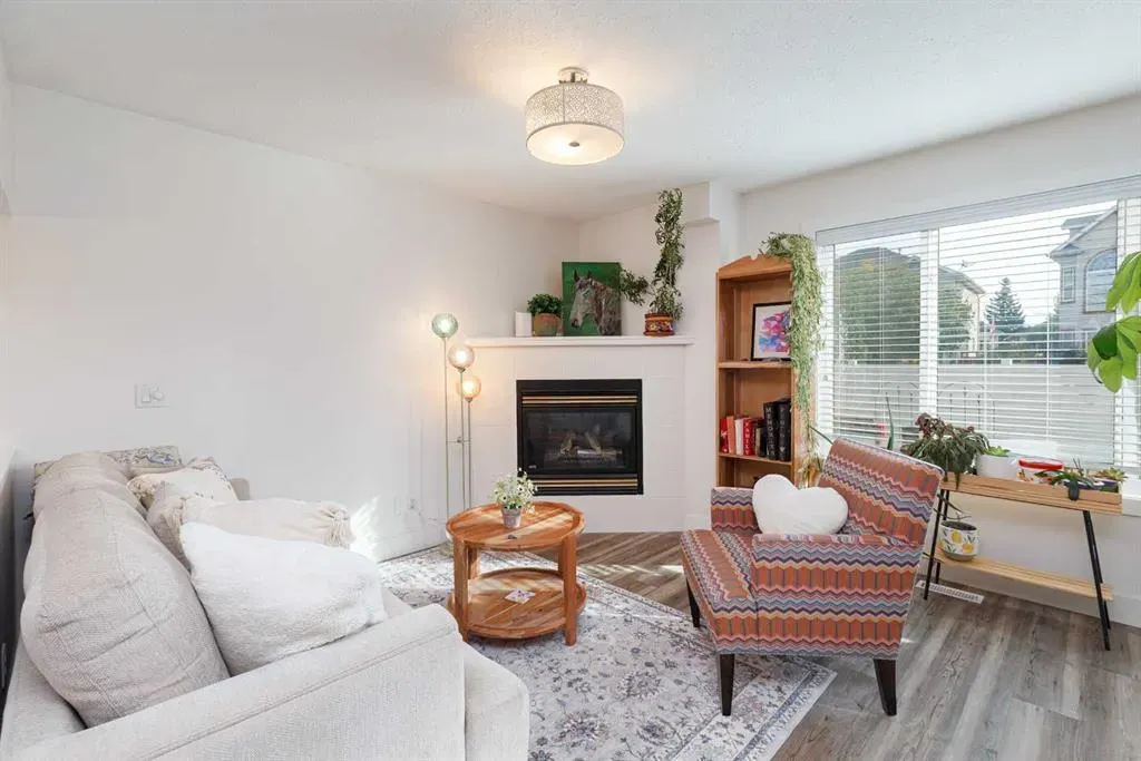 25 Chaparral Ridge Terrace SE