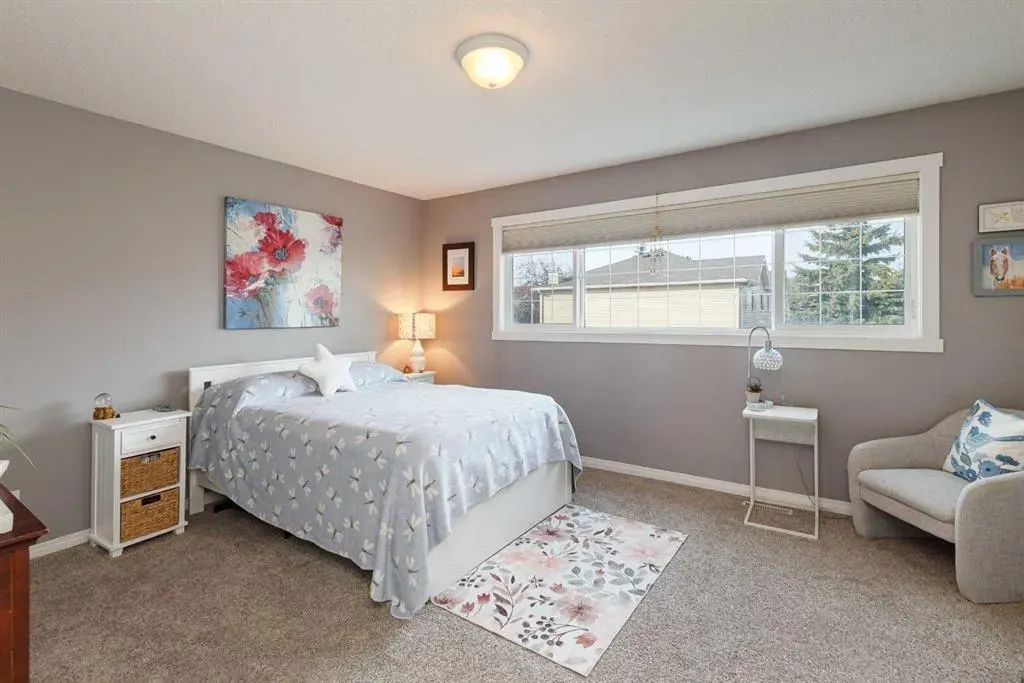 25 Chaparral Ridge Terrace SE